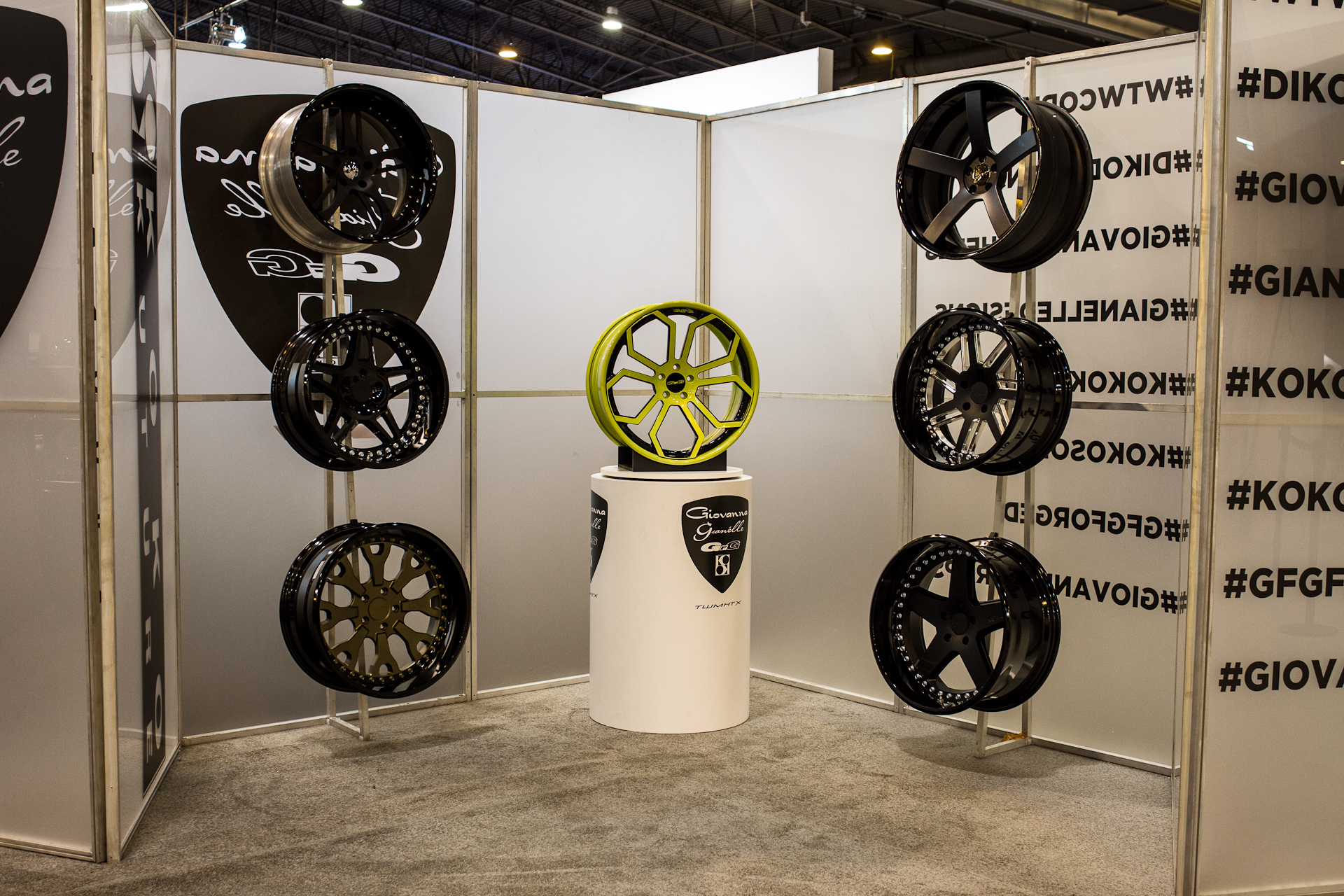 Giovanna_Wheels_Houston Auto Show15 Giovanna Luxury Wheels