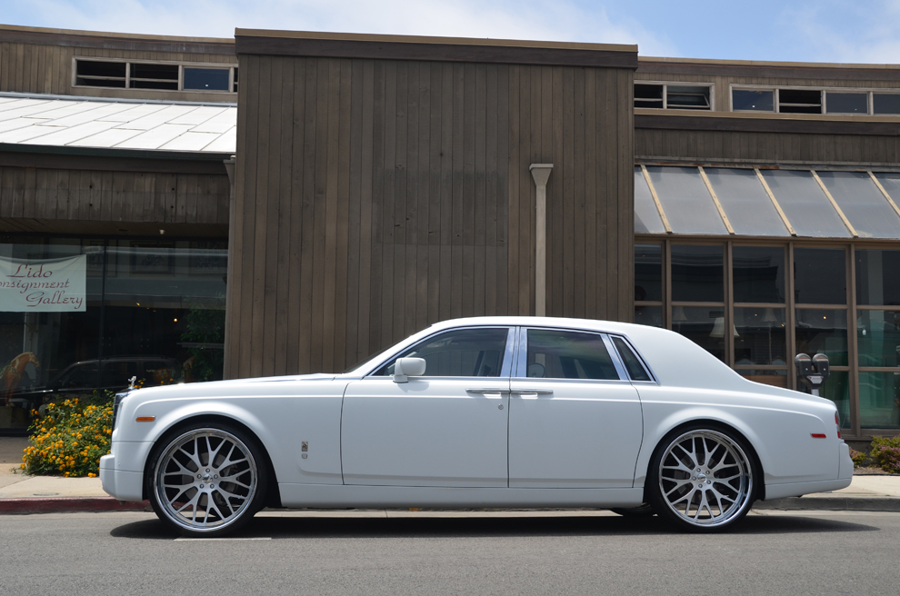 Диски роллс. Rolls-Royce Phantom колеса r21. Rolls Royce Phantom 7. Rolls Royce Phantom диски. Rolls Royce Ghost диски.