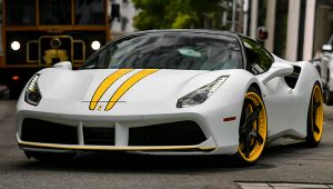 FERRARI 488 – FM707