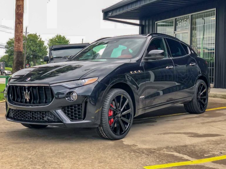 MASERATI LEVANTE – KAPAN – Giovanna Luxury Wheels