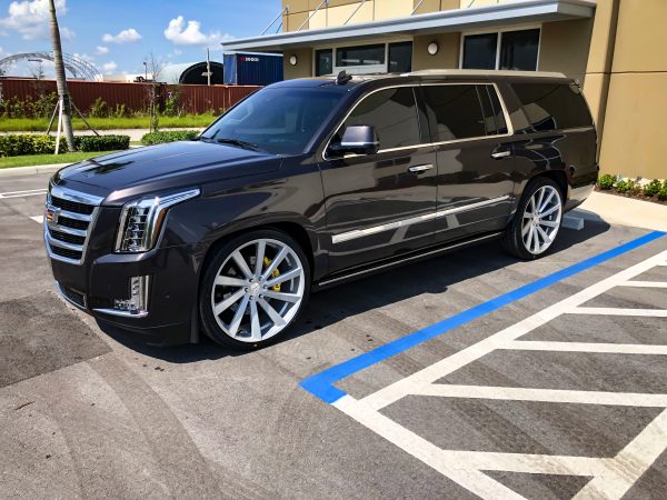 CADILLAC ESCALADE – KOKO KAPAN – Giovanna Luxury Wheels