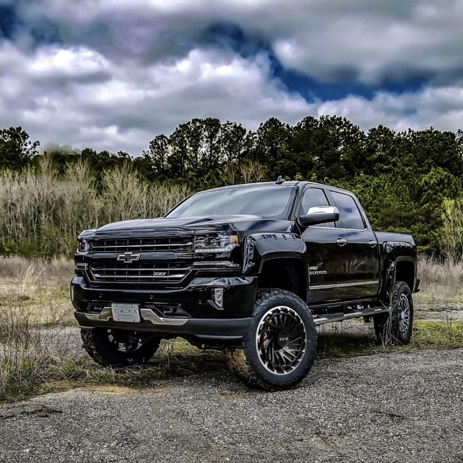 CHEVROLET SILVERADO – SOLID BLAZE – Giovanna Luxury Wheels