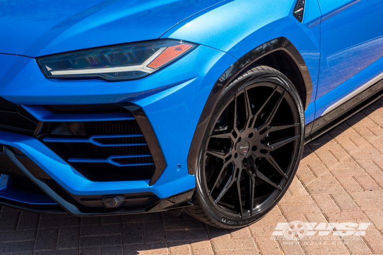 URUS BOGOTA Giovanna Luxury Wheels