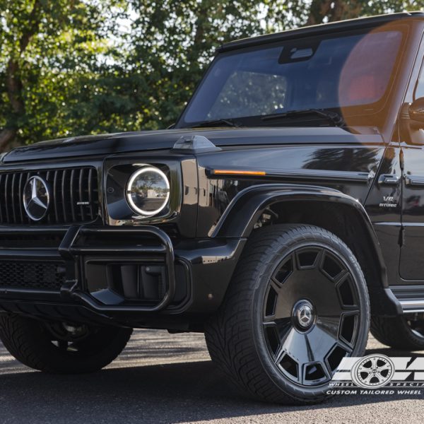 22" Koko Kuture Sicily Gloss Black