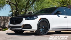 Mercedes Benz – Maybach S680 – Dicotto – 22″- Gloss Black