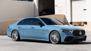 Mercedes Benz – S63 – Cabo – 22″ Gloss Silver