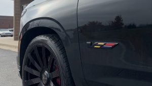 Cadillac – Escalade – Beirut – 26″ – Gloss Black