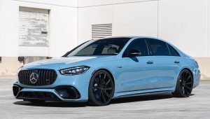 Mercedes Benz – S63 – Kapan – 22″ – Gloss Black