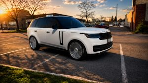 Land Rover-Range Rover-24″-Amur-X-Machined Silver
