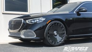 Mercedes-Benz S680 Maybach-24″-Dicotto-Gloss Black